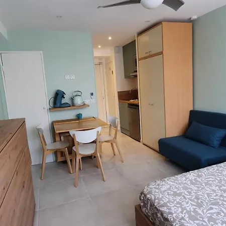 Confort, Plages Proche, Wifi, 2 Lits - Fame Marina Baie Des Anges * 빌뇌브루베